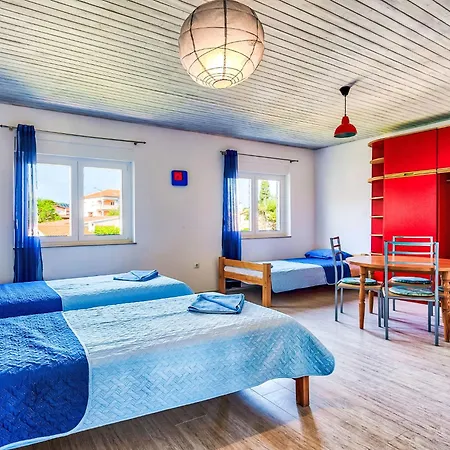 Dom wakacyjny Mit Garten- Grill Und Terrasse By Interhome *